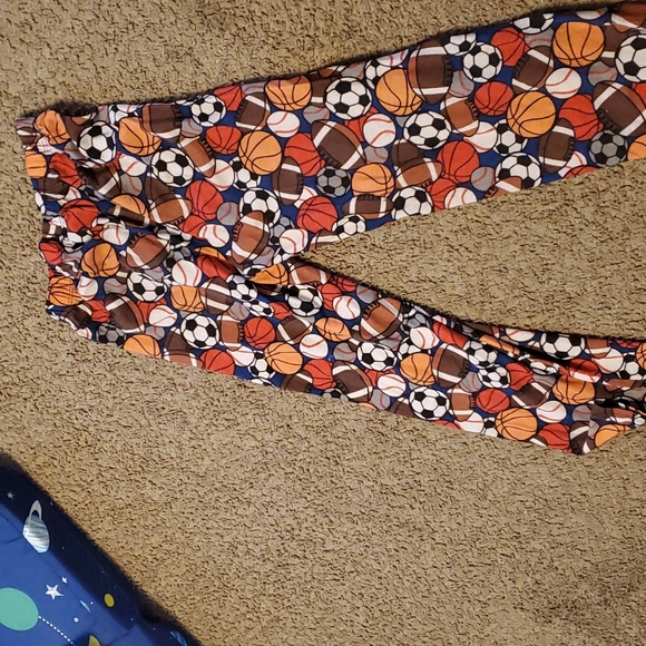 Boys pjs - Picture 8 of 8